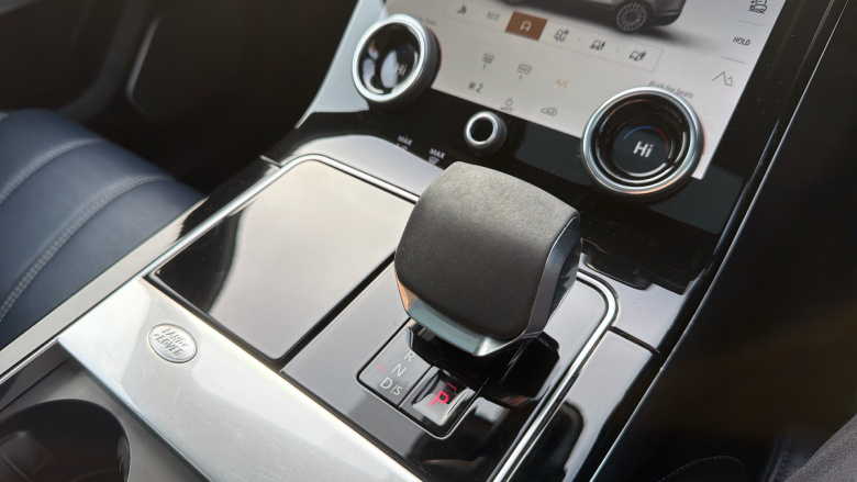 Land Rover Range Rover Velar 2.0 D200 R-Dynamic HSE 5dr Auto Diesel Estate